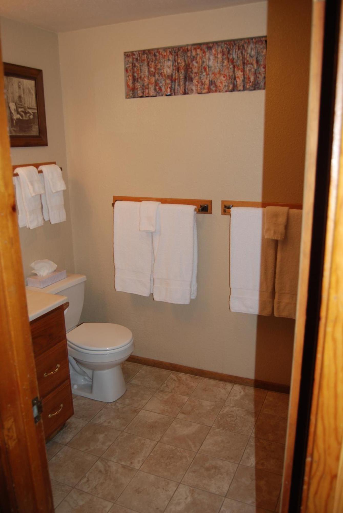 Edelweiss Lodge Mammoth Lakes