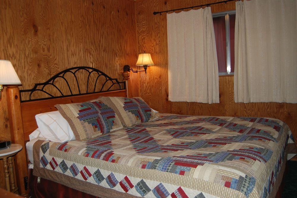 Edelweiss Lodge