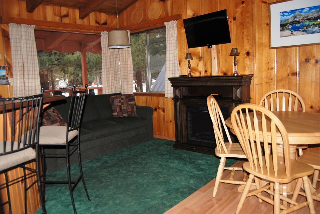 Edelweiss Lodge *
