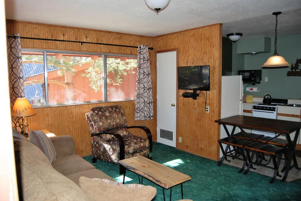 Lodge Edelweiss Mammoth Lakes